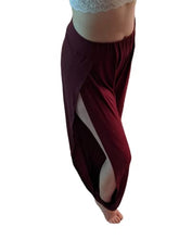 Load image into Gallery viewer, Slit Yoga Pants for Women
