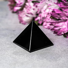 Load image into Gallery viewer, Clear Quartz Pyramid for Healing  and Energy Balance
