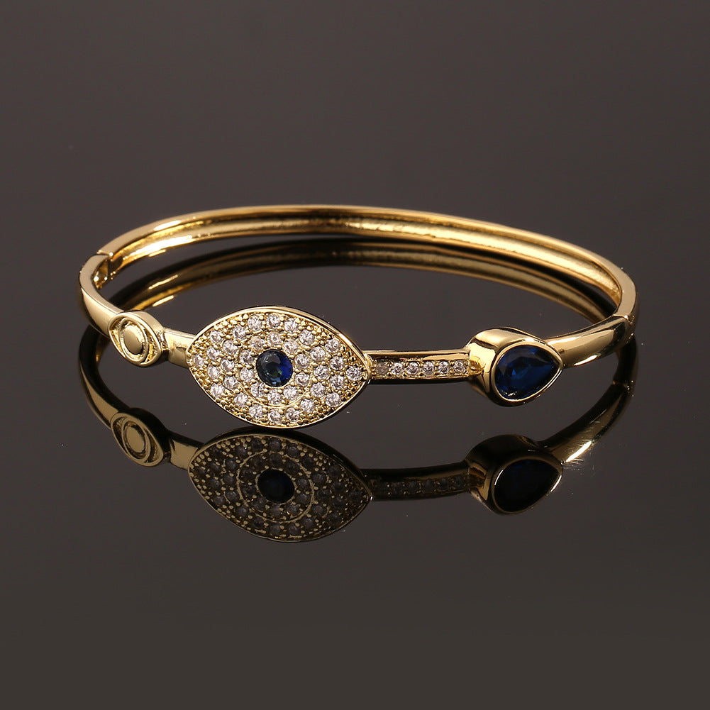 Gold evil Eye Bracelet